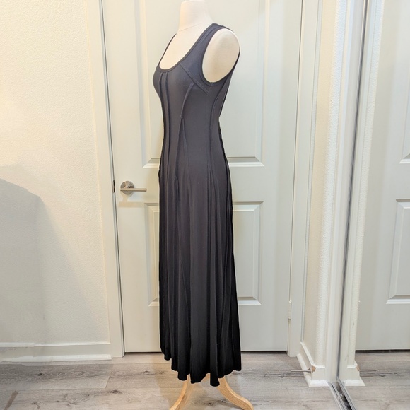 Karen Kane Long Black Sleeveless Pleated Fill Maxi Evening Dress - Picture 5 of 10